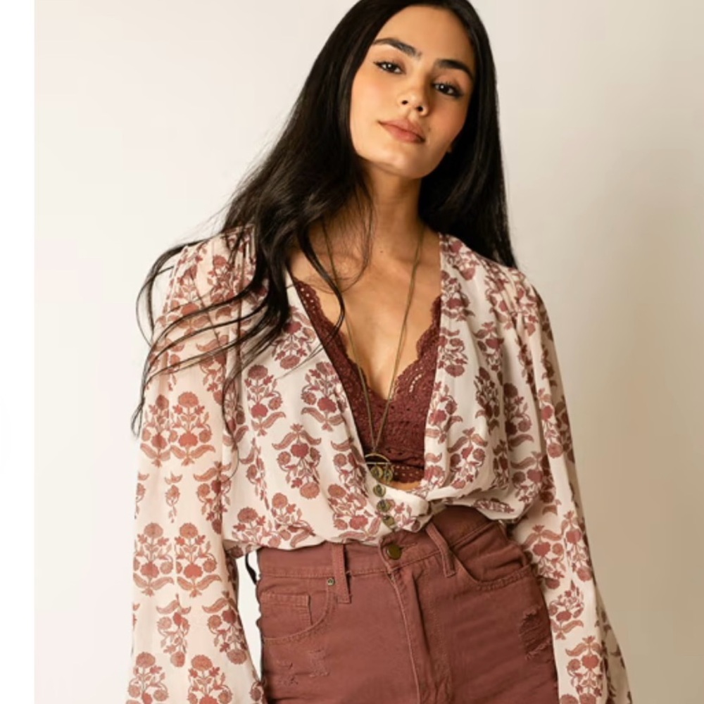 SOLD OUT! Beautiful Joyfolie Bodysuit M NWT!